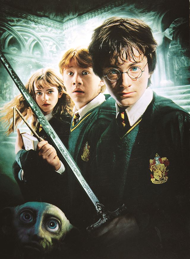 해리 포터와 비밀의 방 (Harry Potter And The Chamber Of Secrets) 2002 | 감독 : 크리스 콜럼버스 | 관련인물 : 다니엘 래드클리프, 루퍼트 그린트, 엠마 왓슨/2014-07-09(한국스포츠)