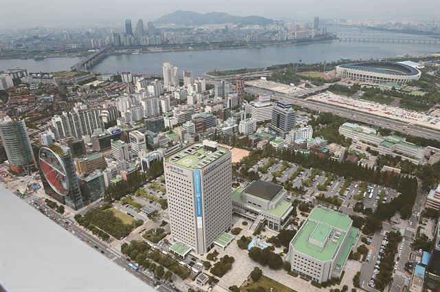 강남 마지막 노른자위, 한국전력 본사. 한국일보 자료사진