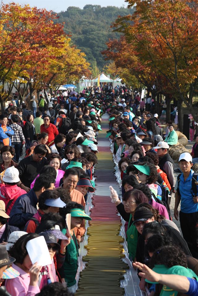 이천쌀문화축제 '무지개가래떡'.