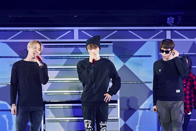 JYJ/2014-12-14(한국일보)