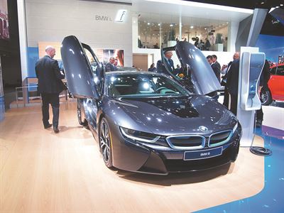 지난 1월 미국 디트로이트 모터쇼에서 공개된 BMW i8