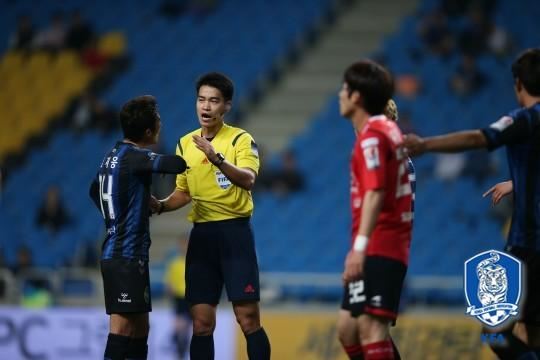 김종혁 주심. 대한축구협회제공