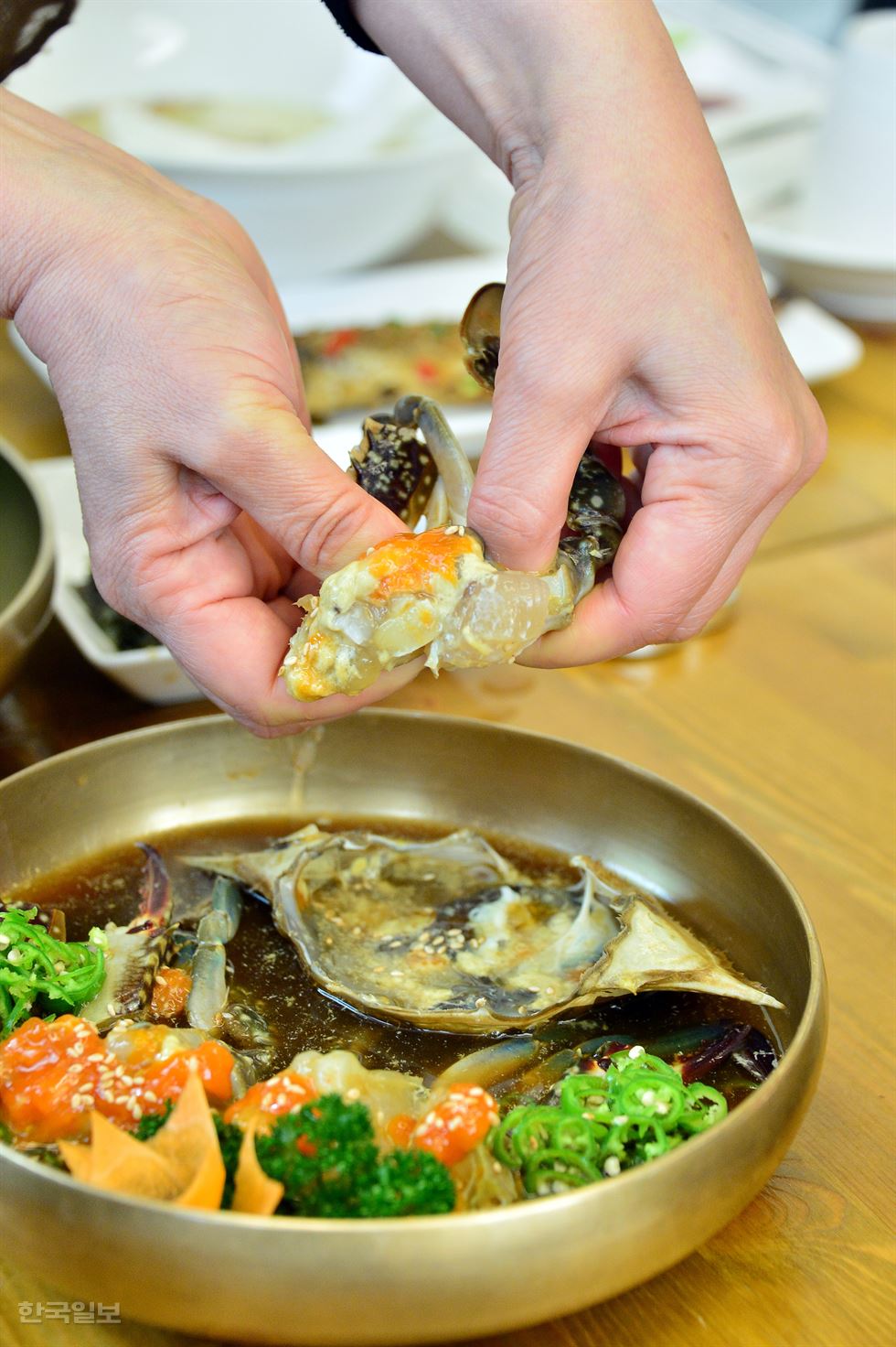 자유시장 장터식당 아구수육.