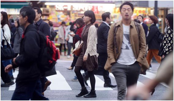 이아인씨는 “일본에선 자신의 라이프스타일을 추구하기 위해 일부러 비정규직을 찾는 사람들도 있다”며 “비정규직에 대한 사회적 인식이 무조건 안 좋은 건 아니다”라고 말했다. 김주영기자