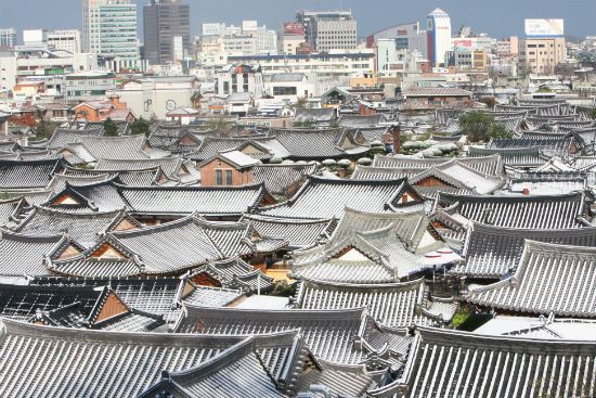 전주 한옥마을 전경./2016-01-17(한국일보)