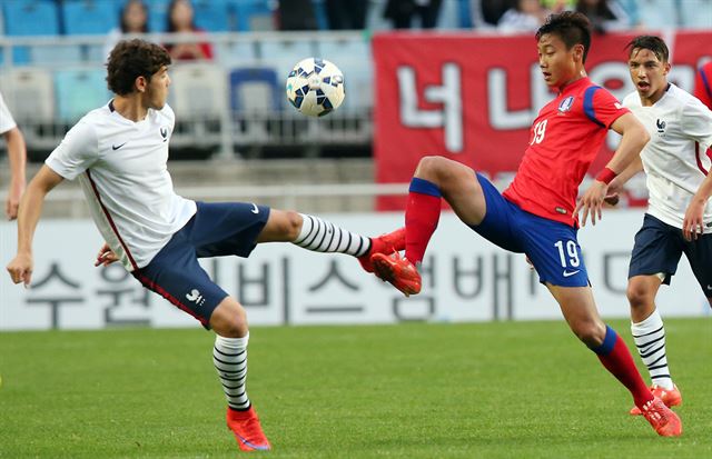 스페인 프로축구 바르셀로나 후베닐A에서 데뷔골을 넣은 백승호. 연합뉴스