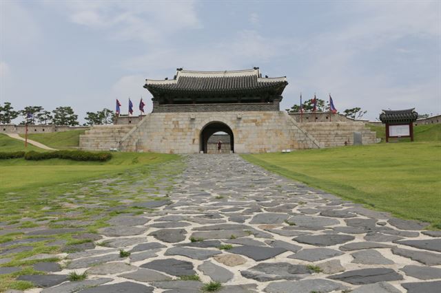 경기도 내 대표 관광지인 수원화성 전경. 게티이미지