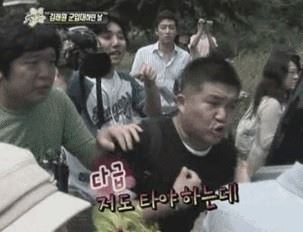 '억울의 아이콘' 조세호. 네티즌은 2009년 방송된 MBC '섹션TV'에서 조세호의 억울한 모습을 찾아냈다. 방송캡처