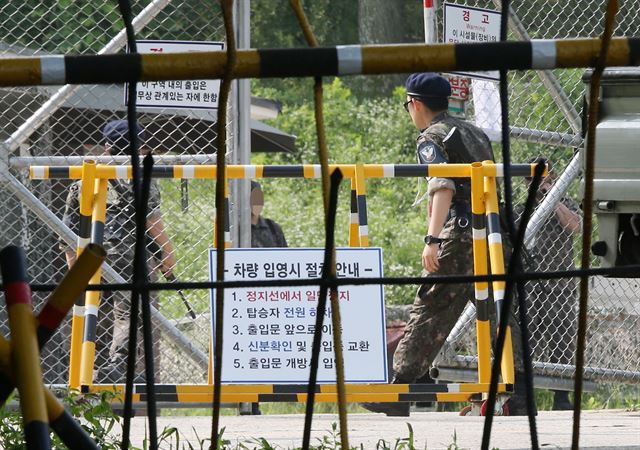 13일 오전 사드 유력 배치지역인 경북 성주군 성산포대 입구의 모습. 성주=연합뉴스