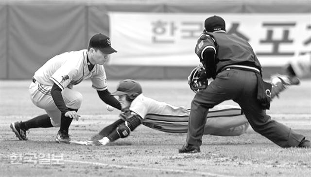 지난해 봉황대기 고교야구대회 경기 장면. 한국일보 자료사진