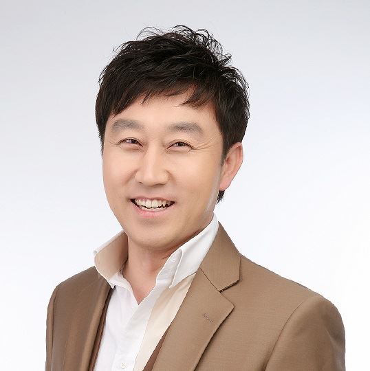 방송인 김현욱이 12월 2일 결혼한다. 위드메이 제공