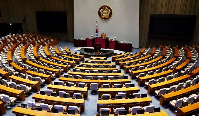 국회 본회의장. 한국일보 자료사진