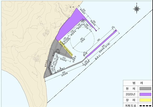지난 9월 해양수산부가 고시한 제3차 항만기본계획의 수정계획(2016-2020년). 5년 전 울릉(사동)항에 계획됐던 여객부두가 없다.