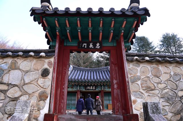 장수읍내에 위치한 논개사당. 장수사람들의 논개에 대한 애정은 진주를 능가하는 듯하다.