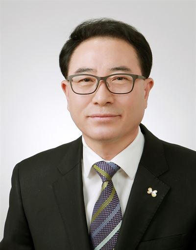 김신환 감사실장