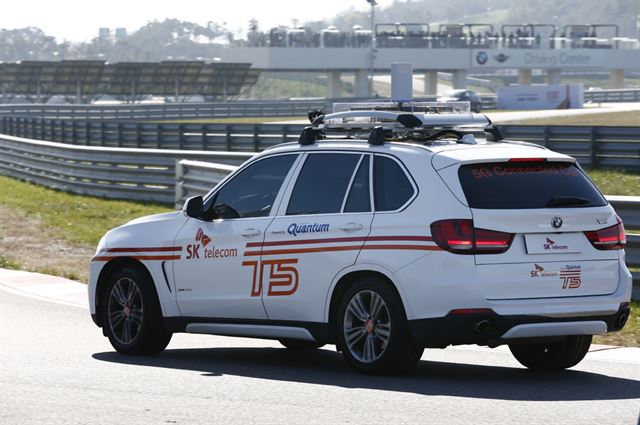 BMW그룹코리아는 지난해 SK텔레콤과 5G 커넥티드카 협력을 추진했다. BMW코리아제공