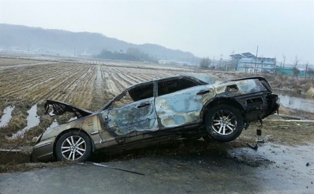 지난 4일 새벽 군산시 개정면 한 교차로 인근 농로에서 불에 탄 채 발견된 승용차 안에서 고모(53ㆍ여)씨가 숨진 채 발견됐다.