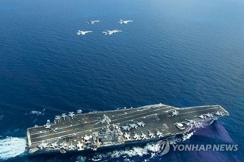 미 해군의 니미츠급 항공모함인 칼빈슨호의 모습. AFP 연합뉴스