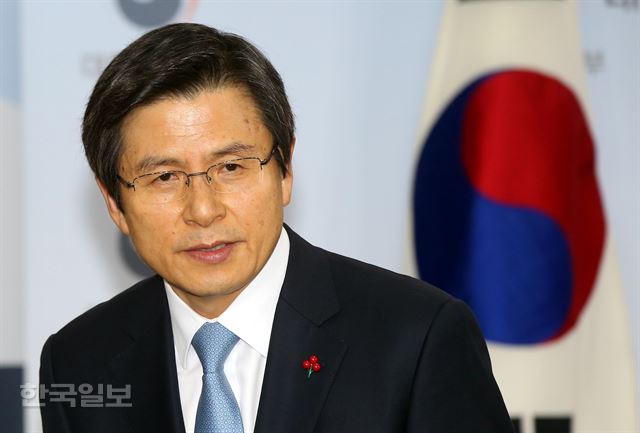 황교안 대통령 권한대행 국무총리. 한국일보 자료사진