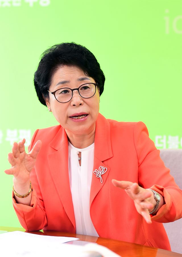 홍미영 인천 부평구청장은 지속가능발전 전략을 토대로 ‘보다 정의롭고 고르게 잘 살 수 있는 도시, 모두가 더불어 행복한 도시’를 만들겠다고 역설했다.