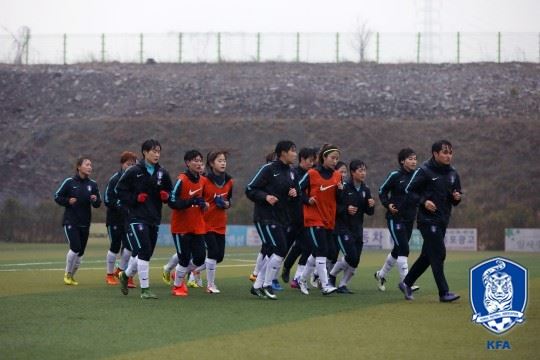 목포에서 전훈 중인 여자축구대표팀. 내달 평양에서 열릴 아시안컵 예선에서 조 1위를 목표로 한다. 대한축구협회 제공