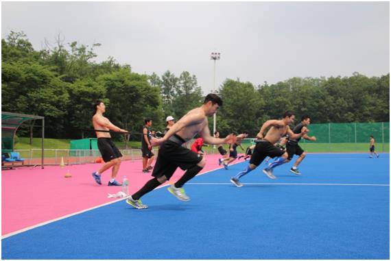 아이스하키 대표팀의 체력 훈련 모습. 아이스하키협회 제공