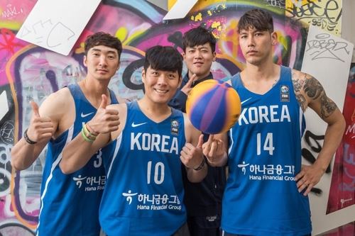 3대3 농구 대표팀의 신윤하(왼쪽부터), 주장 최고봉, 남궁준수, 이승준. FIBA 홈페이지