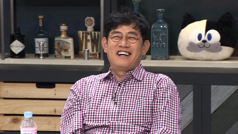 이경규가 냉장고를 공개한다. JTBC 제공