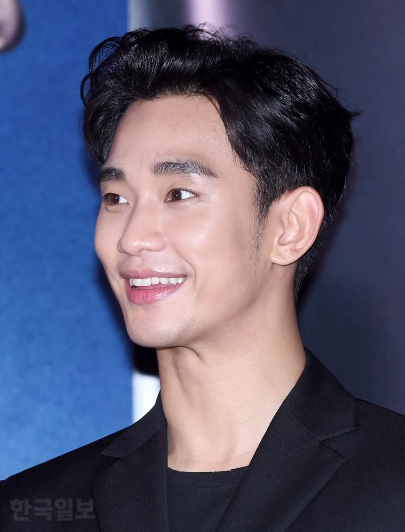 김수현 소속사가 입대와 관련해 밝혔다. 이지숙 기자