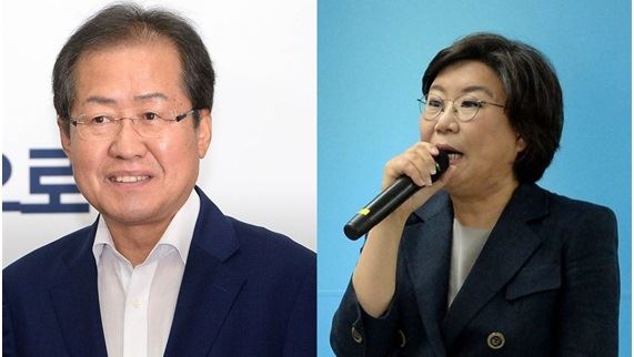 홍준표(왼쪽) 자유한국당 대표와 이혜훈 바른정당 대표. 한국일보 자료사진