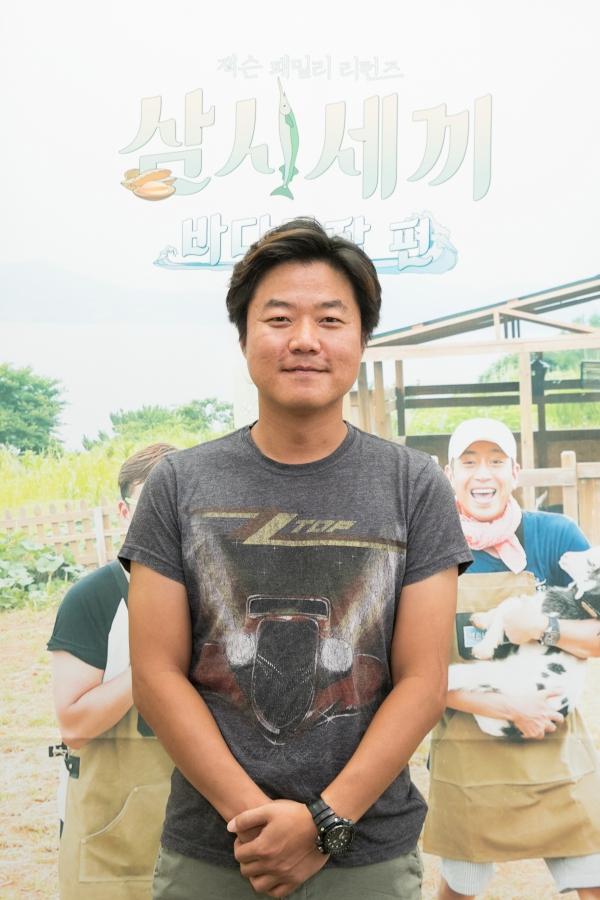 나영석 PD가 2일 '삼시세끼 바다목장 편' 기자간담회에 참석했다. tvN 제공