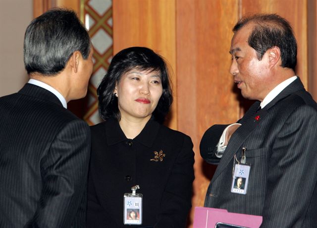 박기영(가운데) 순천대학교 생물학과 교수. 한국일보 자료사진