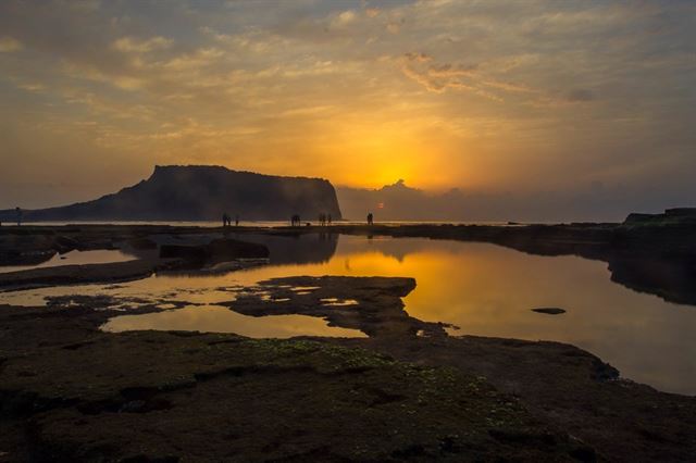 세계자연유산인 성산일출봉.