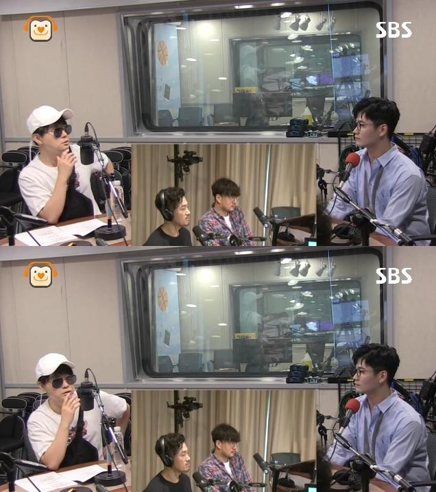 이승환이 '돈의 신'에 담긴 의미를 밝혔다. SBS 러브FM '김창렬의 올드스쿨' 보이는 라디오 캡처