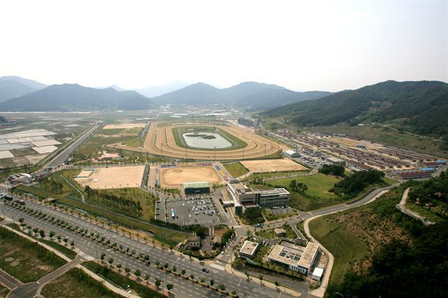 부산경남경마공원(렛츠런파크) 전경사진. 렛츠런파크 제공