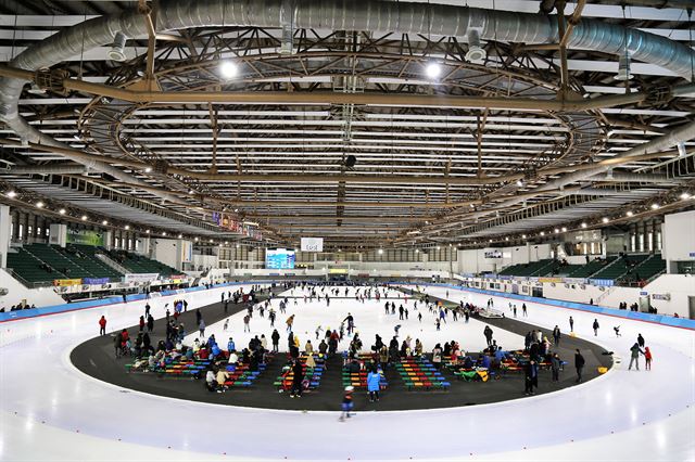 400m 트랙을 갖춘 태릉국제스케이트장. 한국관광공사 제공