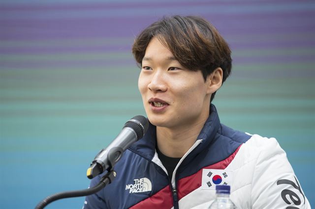 이상호가 25일 코리아하우스에서 기자회견을 하고 있다. 강릉=연합뉴스