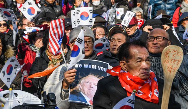 [저작권 한국일보] 1일 오후 광화문 일대에서 열린 3.1절국민대회