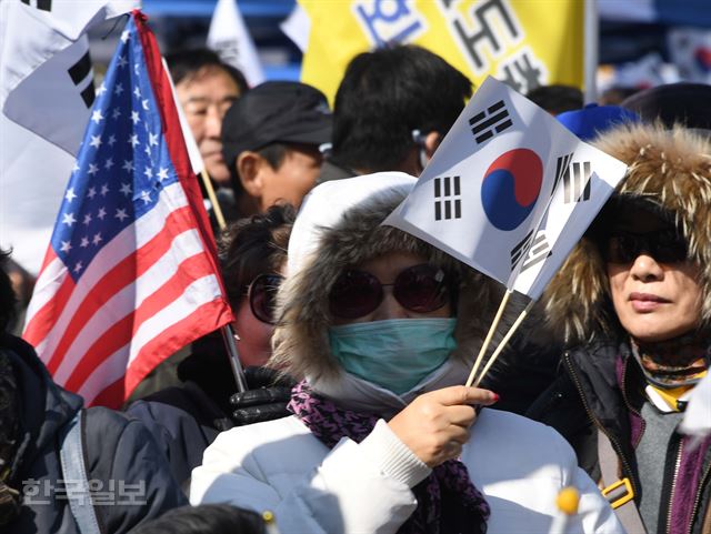 [저작권 한국일보] 1일 오후 광화문 일대에서 열린 3.1절국민대회