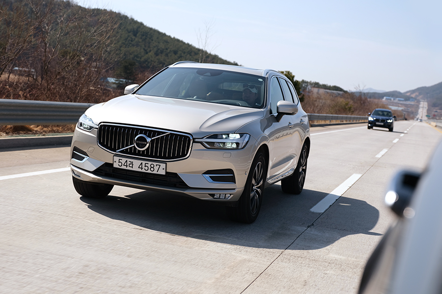 북유럽에서 온 매력적인 SUV, 볼보 XC60 T6 AWD 인스크립션