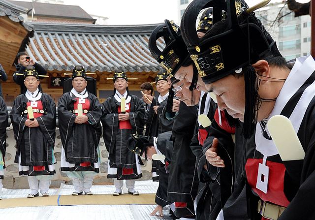 서울 창전동 공민왕 사당에서는 매년 음력 10월 1일 공민왕 사당제를 올린다. 한국일보 자료사진