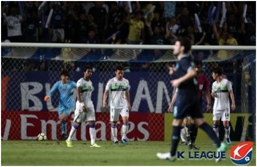 부리람 원정에서 패한 전북. 한국프로축구연맹 제공