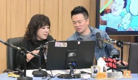 노사연과 김태균. SBS 파워FM '두시탈출 컬투쇼' 영상 캡처