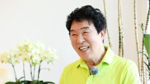 가수 송대관이 방송에서 사라졌던 이유를 밝힌다.TV조선 제공