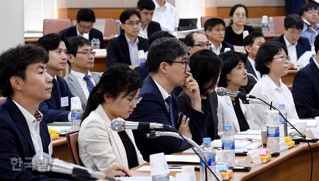 11일 경기 고양시 사법연수원에서 전국법관대표회의가 진행되고 있다. 이번 전국법관대표회의에는 각급 법원 판사회의에서 선출된 법관 대표 115명이 참석해 사법행정권 남용 의혹 사태에 대한 처리 방안을 논의한다. 신상순 선임기자.