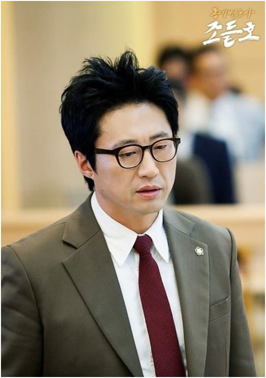 박신양이 ‘동네변호사 조들호’ 시즌2로 돌아온다. KBS 제공