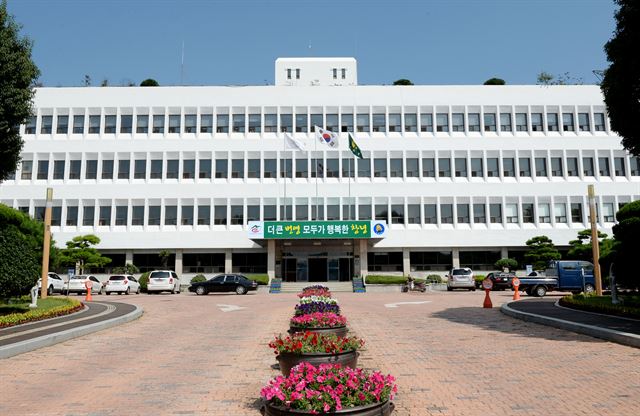 경남 창녕군은 행정안전부가 주관한 주민자치형 공공서비스 추진사업 보건복지분야 선도자치단체로 선정됐다고 20일 밝혔다. 창녕군 제공