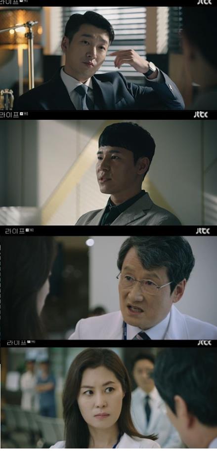 ‘라이프’ 문성근이 결국 조승우 덫에 걸려 좌초됐다. JTBC 방송캡처