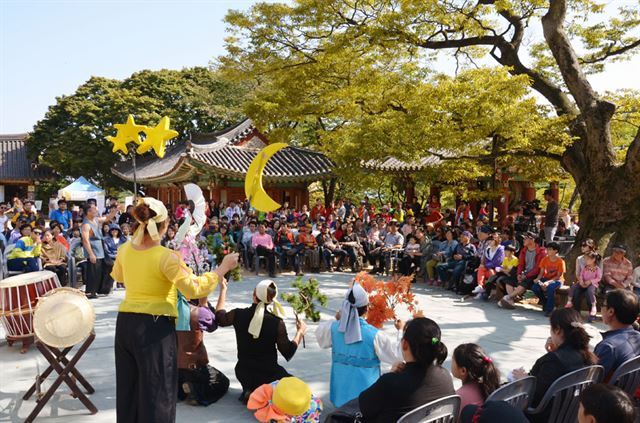 삼랑성 역사문화축제가 열린 강화도 전등사. 전등사 제공