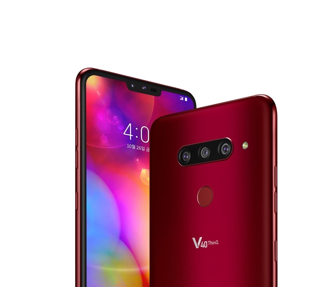 LG전자가 이달 말 출시하는 ‘LG V40씽큐’에는 전면 2개, 후면 3개 등 총 5개의 카메라가 탑재돼 있다. LG전자 제공